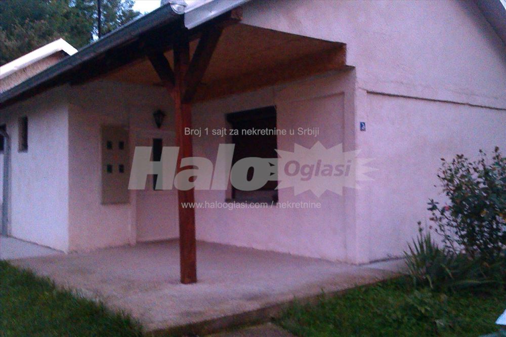 Jajinci,parking u dvoristu,inverter klima — 5