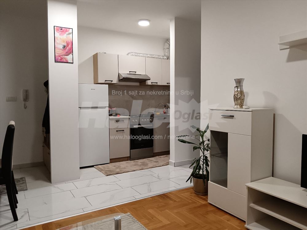 Jedno-iposoban stan izmedju Karaburme i Mirijeva — 5