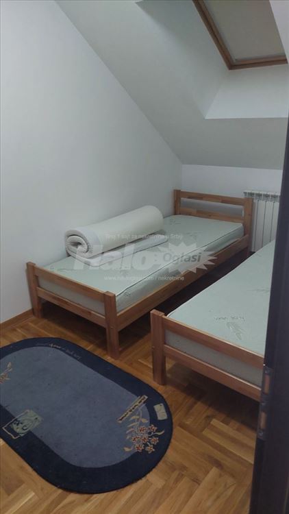 Jednoiposoban namešten stan za izdavanje — 4