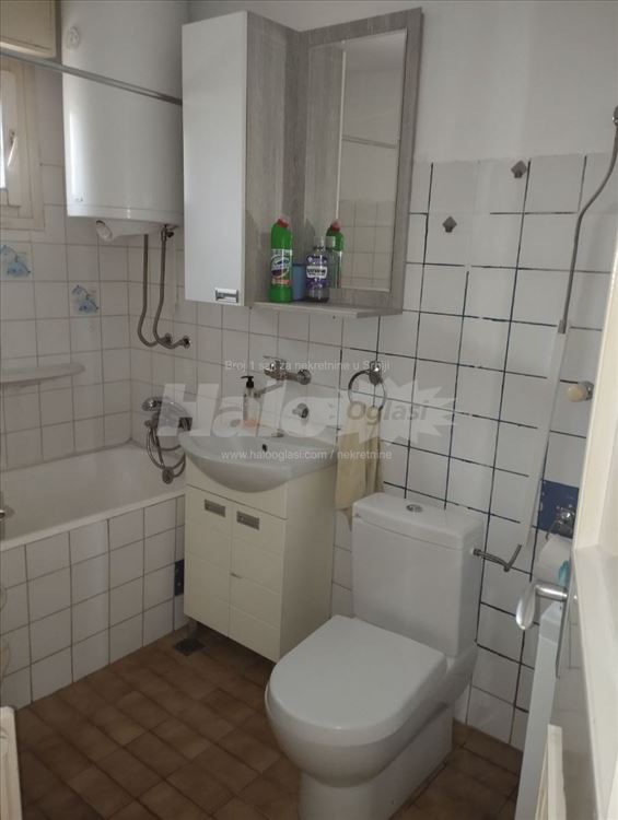 Jednoiposoban stan 35m² – Blok 37, Novi Beograd — 11