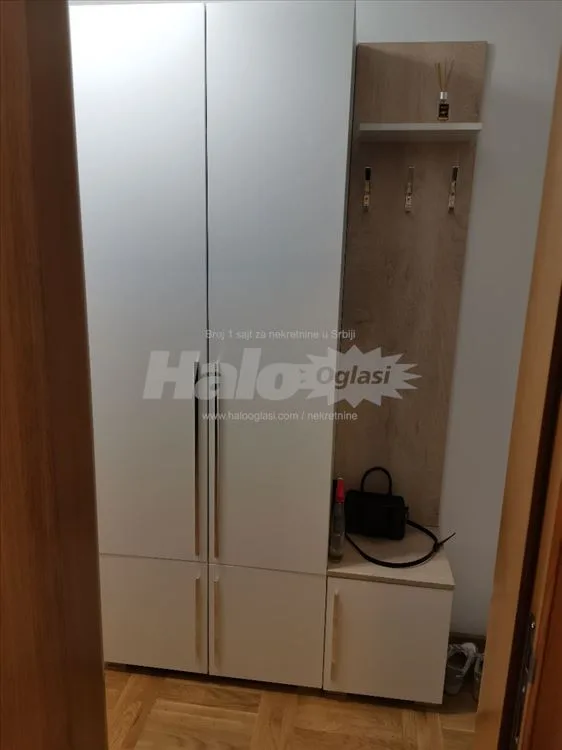 Jednoiposoban stan, 35m2 na Vidikovcu — 3