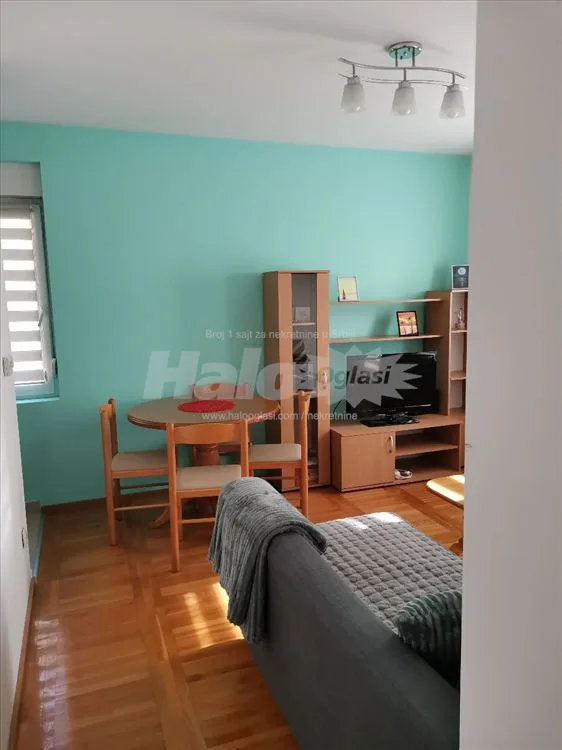 Jednoiposoban stan, 35m2 na Vidikovcu — 4