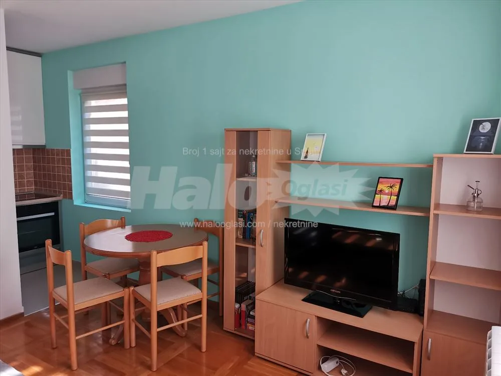 Jednoiposoban stan, 35m2 na Vidikovcu — 5