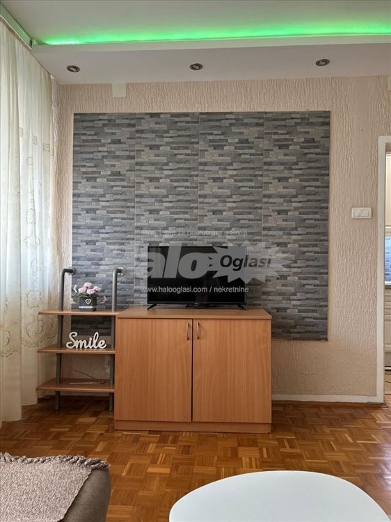 Jednoiposoban stan 41m2 naselje Save Kovačevića — 8