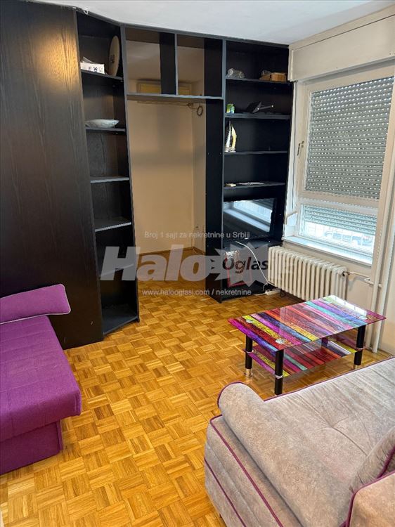 Jednoiposoban stan Banovo brdo — 3