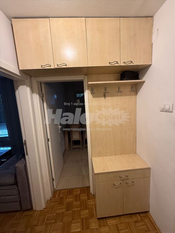 Jednoiposoban stan Banovo brdo — 12