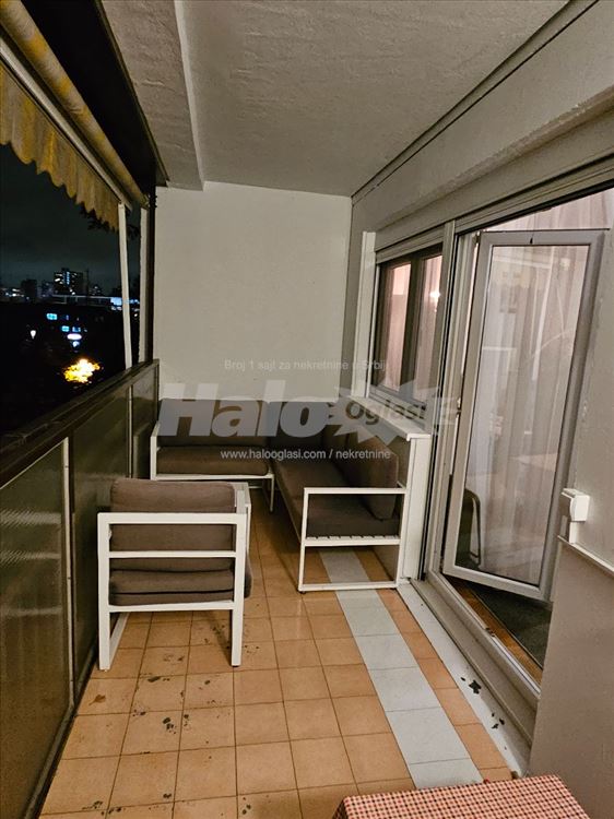 Jednoiposoban stan blok 44 - retko u ponudi — 6