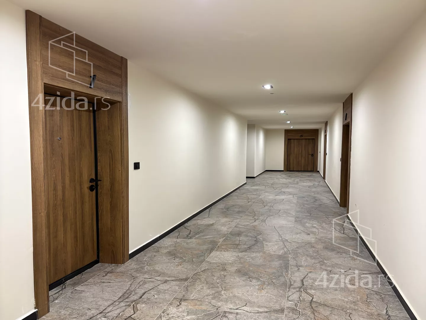 Jednoiposoban stan na prodaju, Cvetanova Ćuprija 24, 111.000€, 36m² — 8