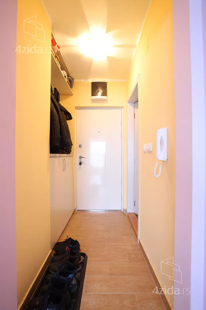 Jednoiposoban stan na prodaju, Kumodraž, 179.000€, 46m² — 5