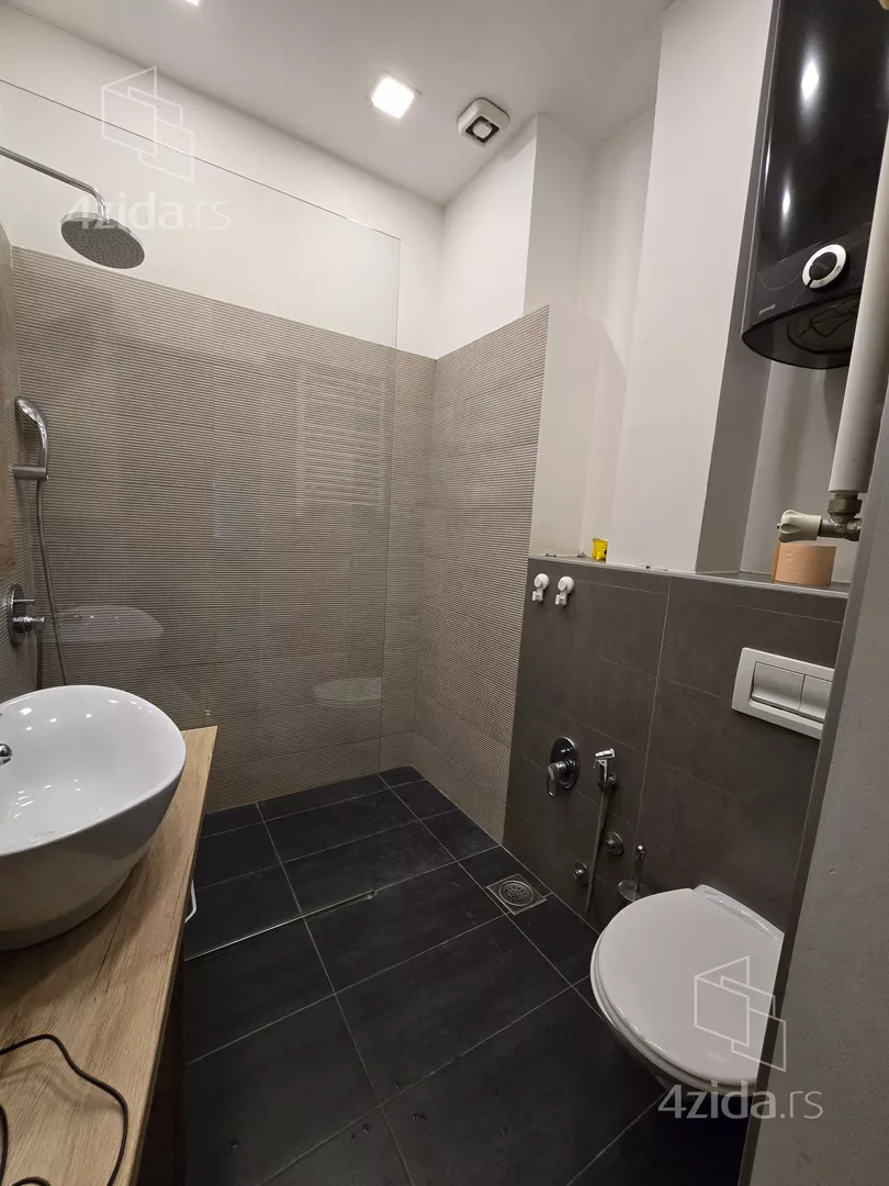 Jednoiposoban stan na prodaju, Marka Čelebonovića 57, 245.000€, 90m² — 12