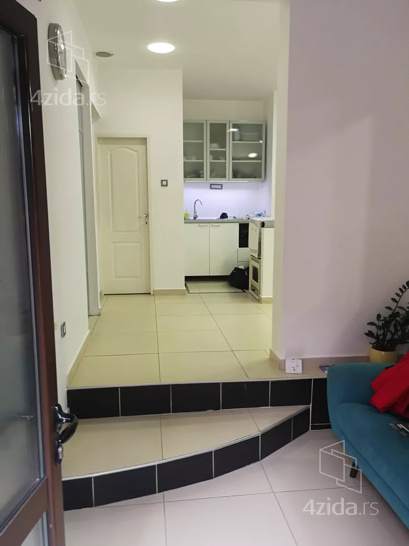 Jednoiposoban stan na prodaju, Marka Čelebonovića 57, 245.000€, 90m² — 13