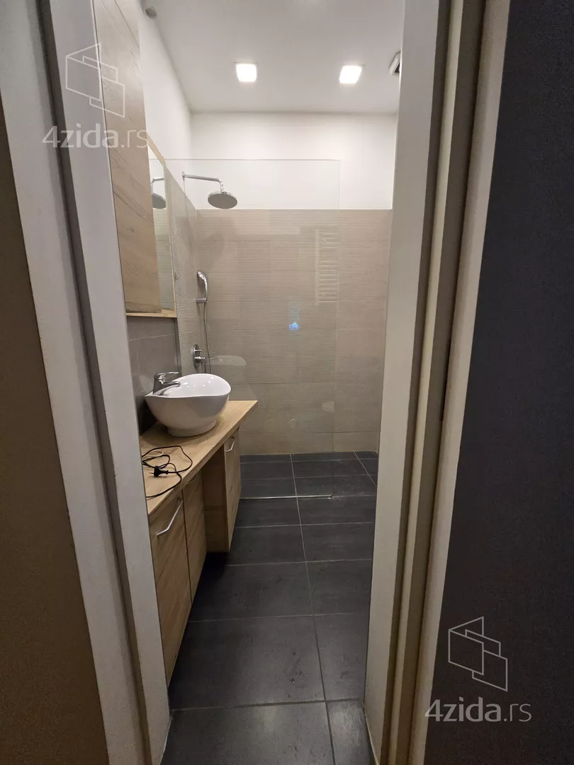 Jednoiposoban stan na prodaju, Marka Čelebonovića 57, 245.000€, 90m² — 14