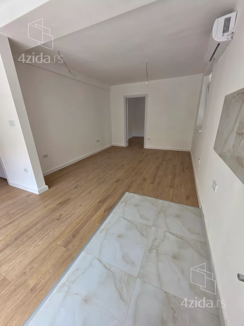Jednoiposoban stan na prodaju, Višnjička Banja, 122.000€, 42m² — 5