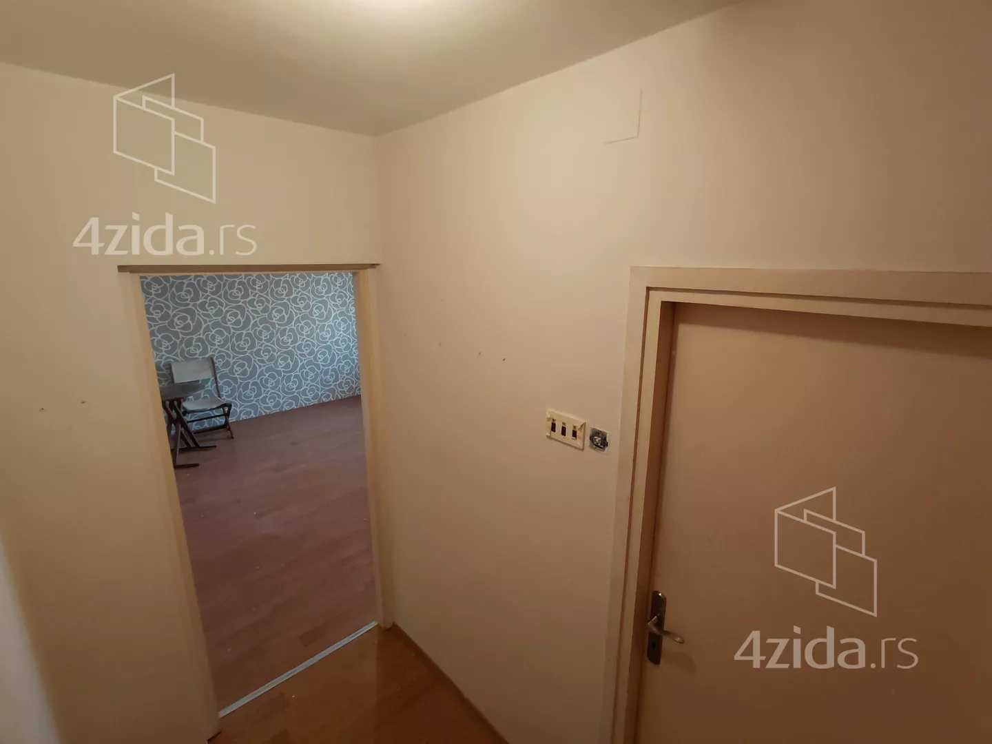 Jednoiposoban stan na prodaju, Vjekoslava Afrića 6, 130.000€, 38m² — 12