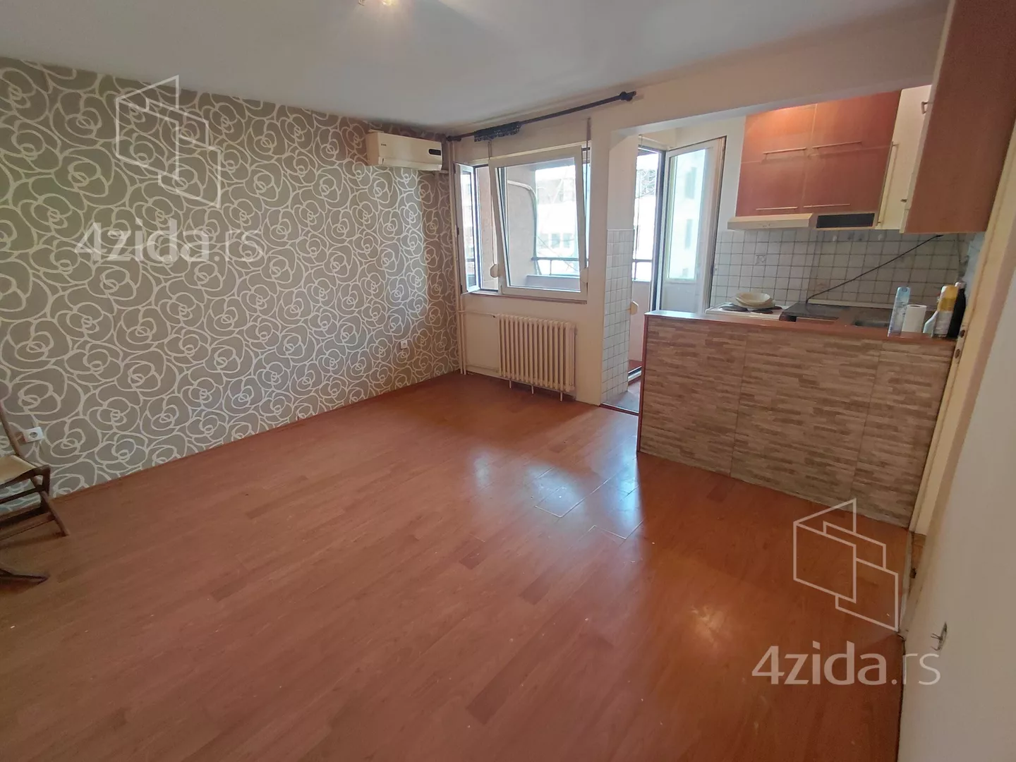 Jednoiposoban stan na prodaju, Vjekoslava Afrića 6, 130.000€, 38m² — 13