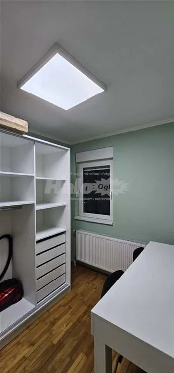 Jednoiposoban stan u Borči — 9