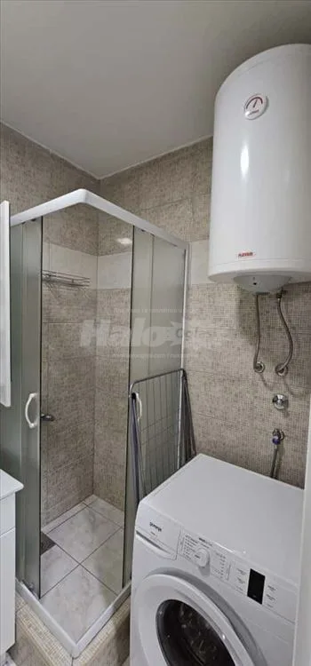 Jednoiposoban stan u Borči — 13