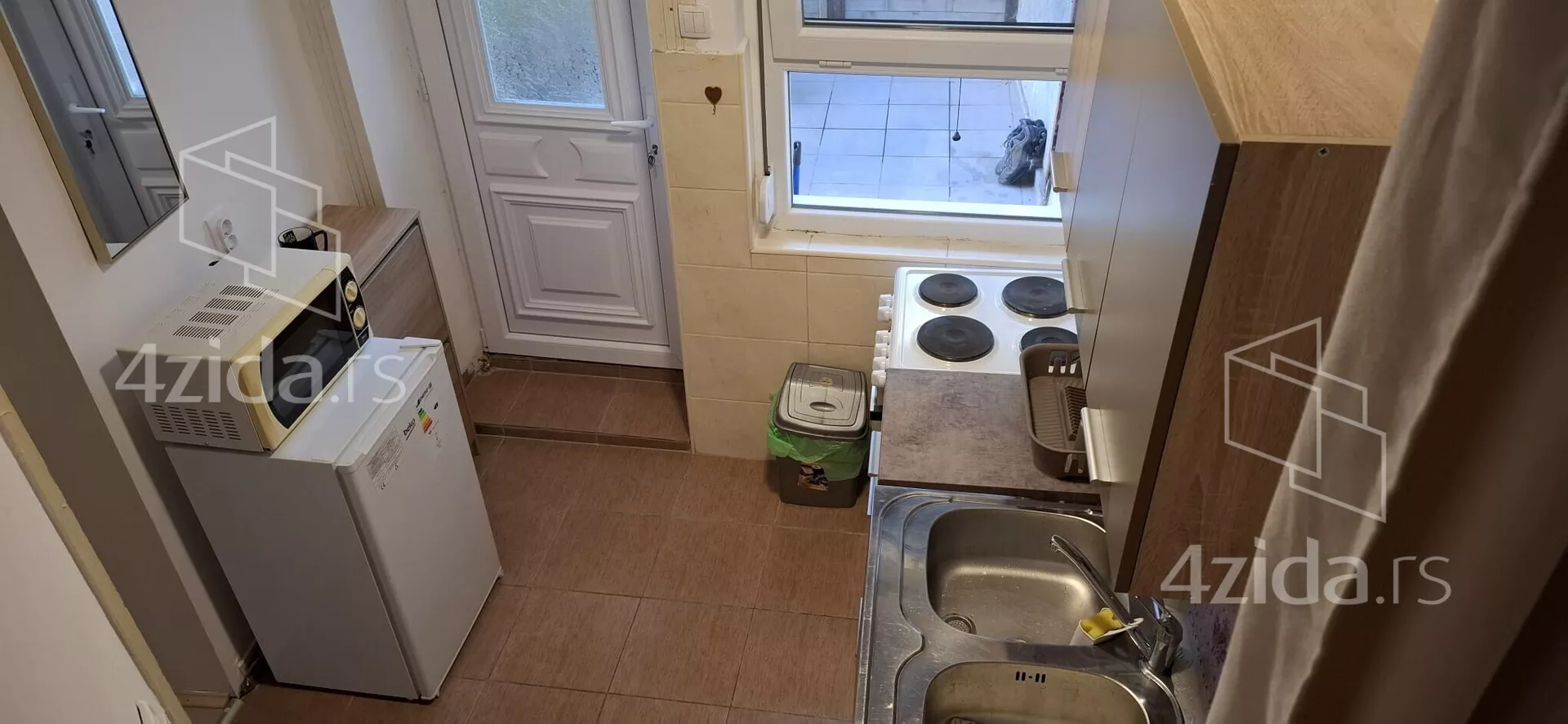 Jednoiposoban stan za izdavanje, Balkanska 43, 450€, 32m² — 14