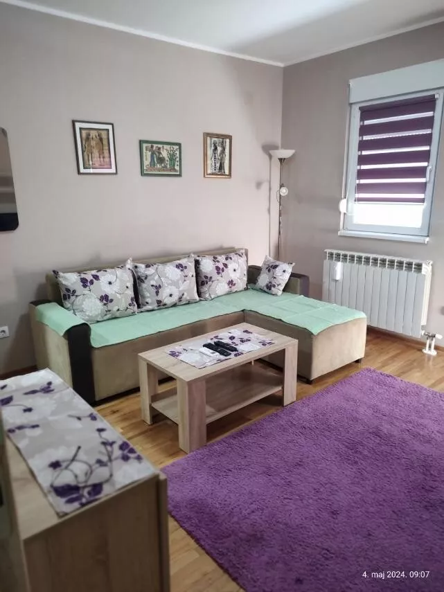 Jednoiposoban stan za izdavanje, Bratstva I Jedinstva 89, 400€, 40m² — 2