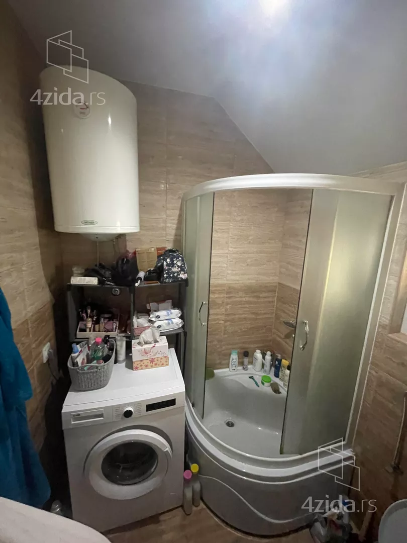 Jednoiposoban stan za izdavanje, Davorina Jenka 3A, 450€, 40m² — 9