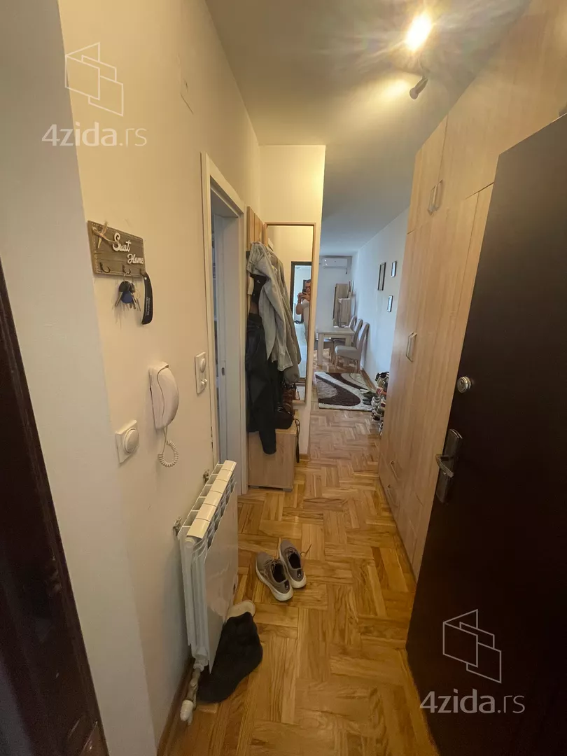 Jednoiposoban stan za izdavanje, Davorina Jenka 3A, 450€, 40m² — 10