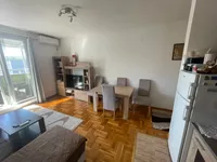 Jednoiposoban stan za izdavanje, Davorina Jenka 3A, 450€, 40m² — 15