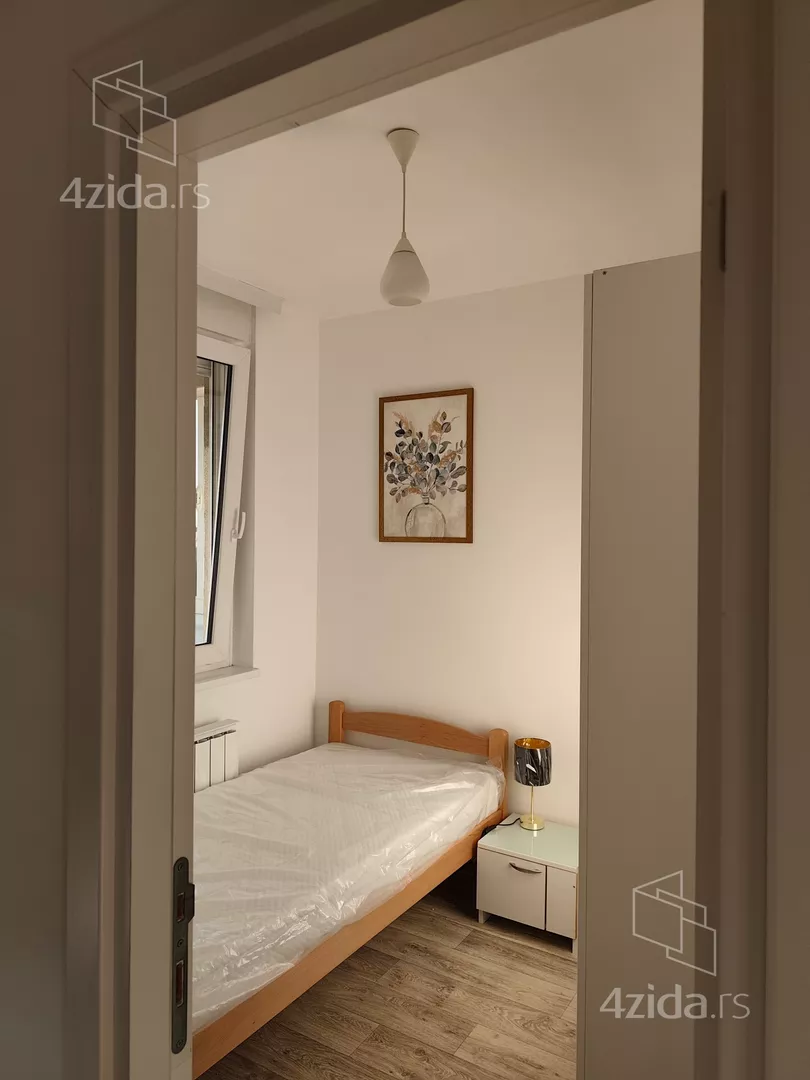 Jednoiposoban stan za izdavanje, Generala Vladimira Kondića, 500€, 36m² — 12