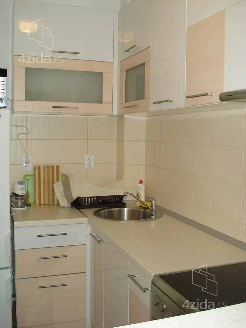 Jednoiposoban stan za izdavanje, Generala Vladimira Kondića, 500€, 36m² — 14