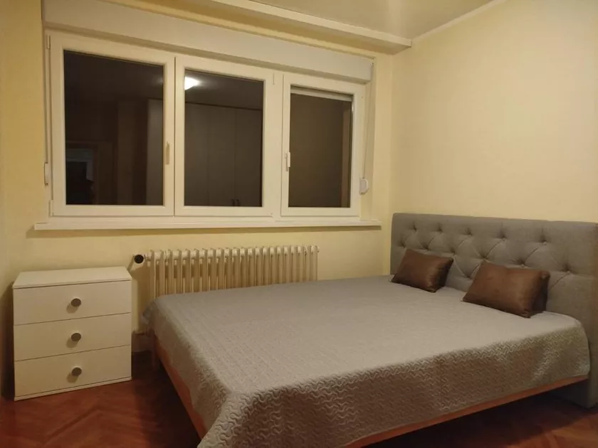 Jednoiposoban stan za izdavanje, Gročanska, 700€, 42m² — 5