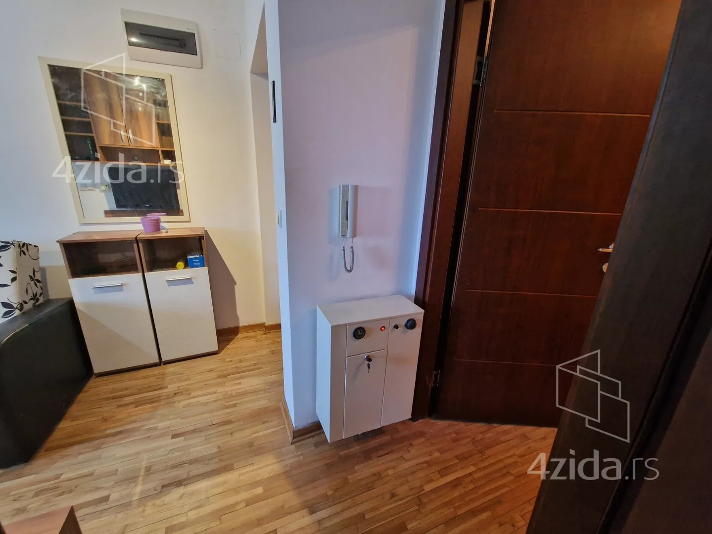 Jednoiposoban stan za izdavanje, Humski Put, 380€, 35m² — 7