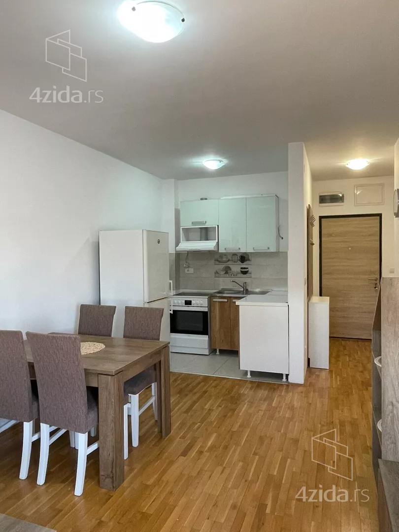 Jednoiposoban stan za izdavanje, Ivana Milutinovića, 350€, 37m² — 2