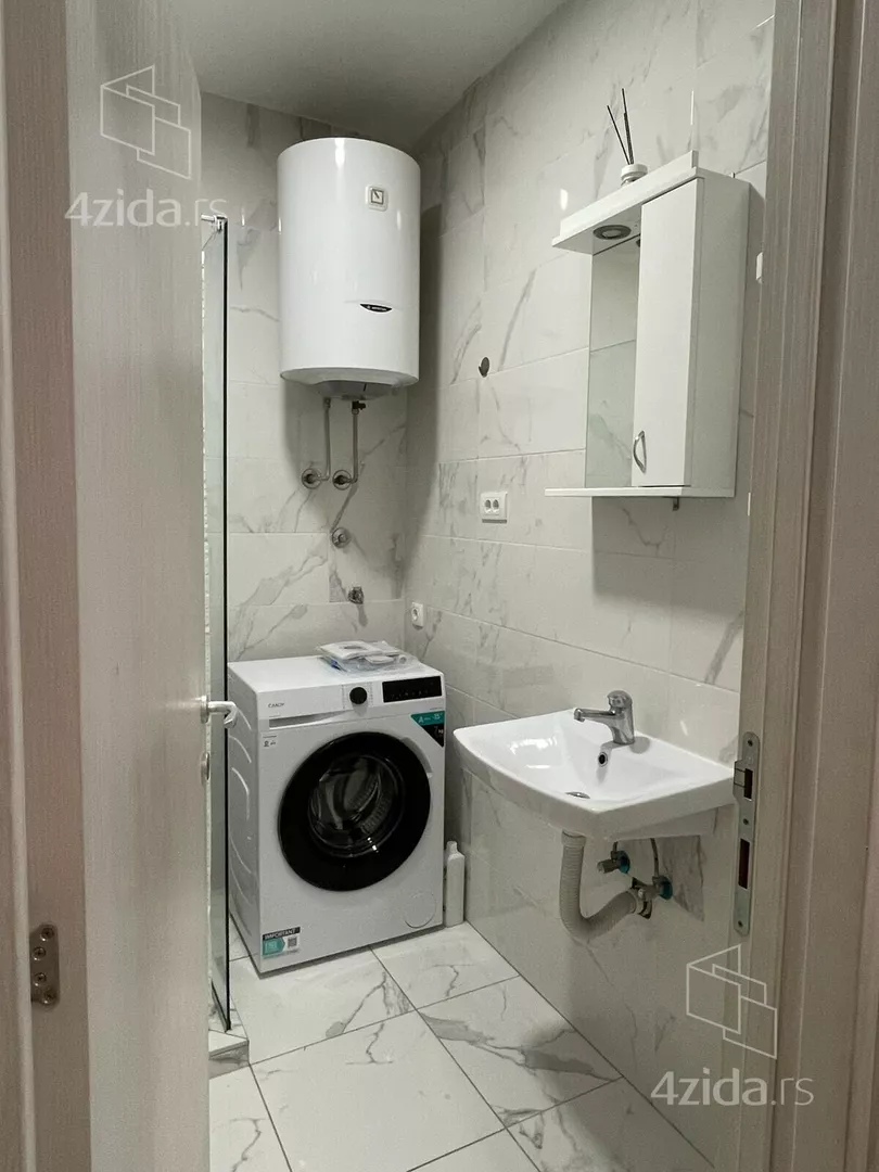 Jednoiposoban stan za izdavanje, Ivana Milutinovića, 350€, 37m² — 6