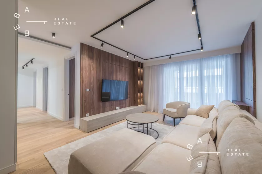 Jednoiposoban stan za izdavanje, Kalenić, 450€, 38m² — 3