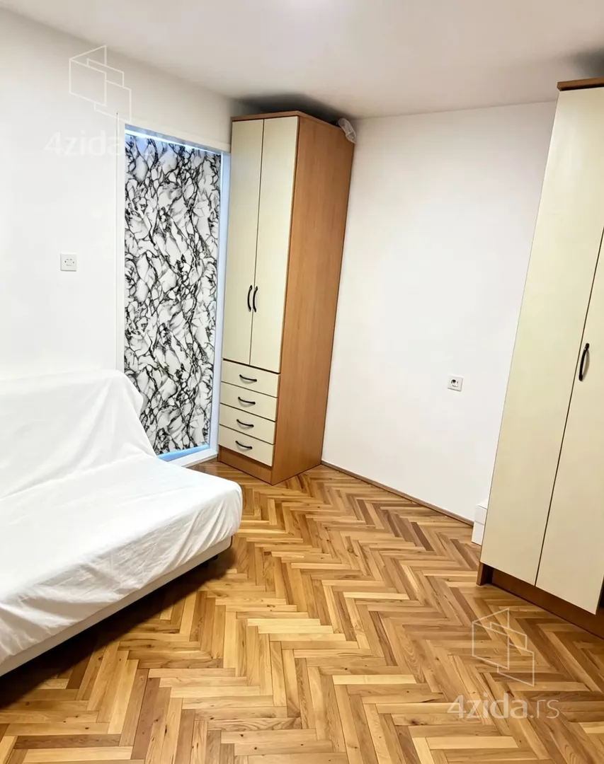 Jednoiposoban stan za izdavanje, Medaković 3, 400€, 45m² — 9