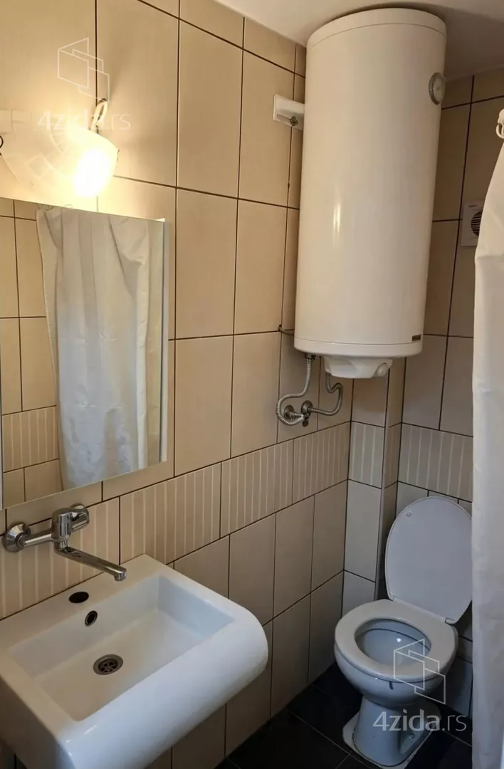 Jednoiposoban stan za izdavanje, Medaković 3, 400€, 45m² — 11