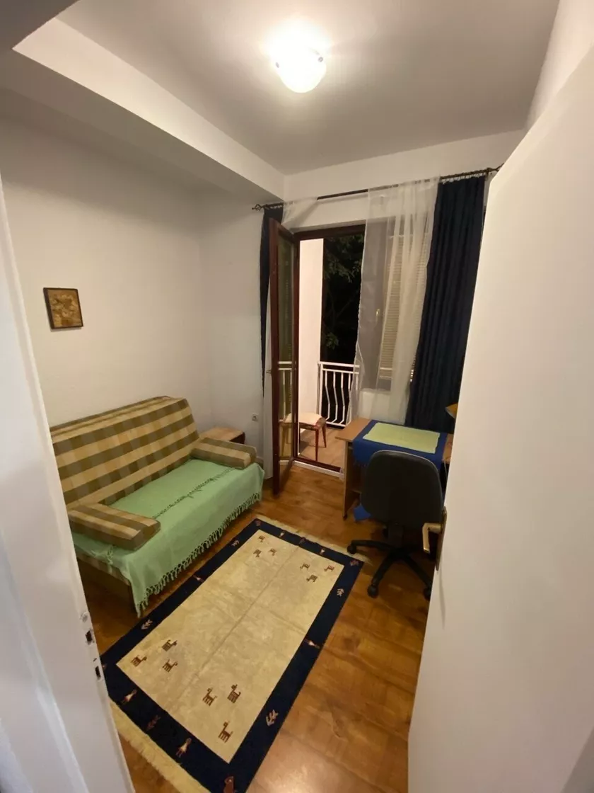 Jednoiposoban stan za izdavanje, Medakovićeva, 400€, 36m² — 4