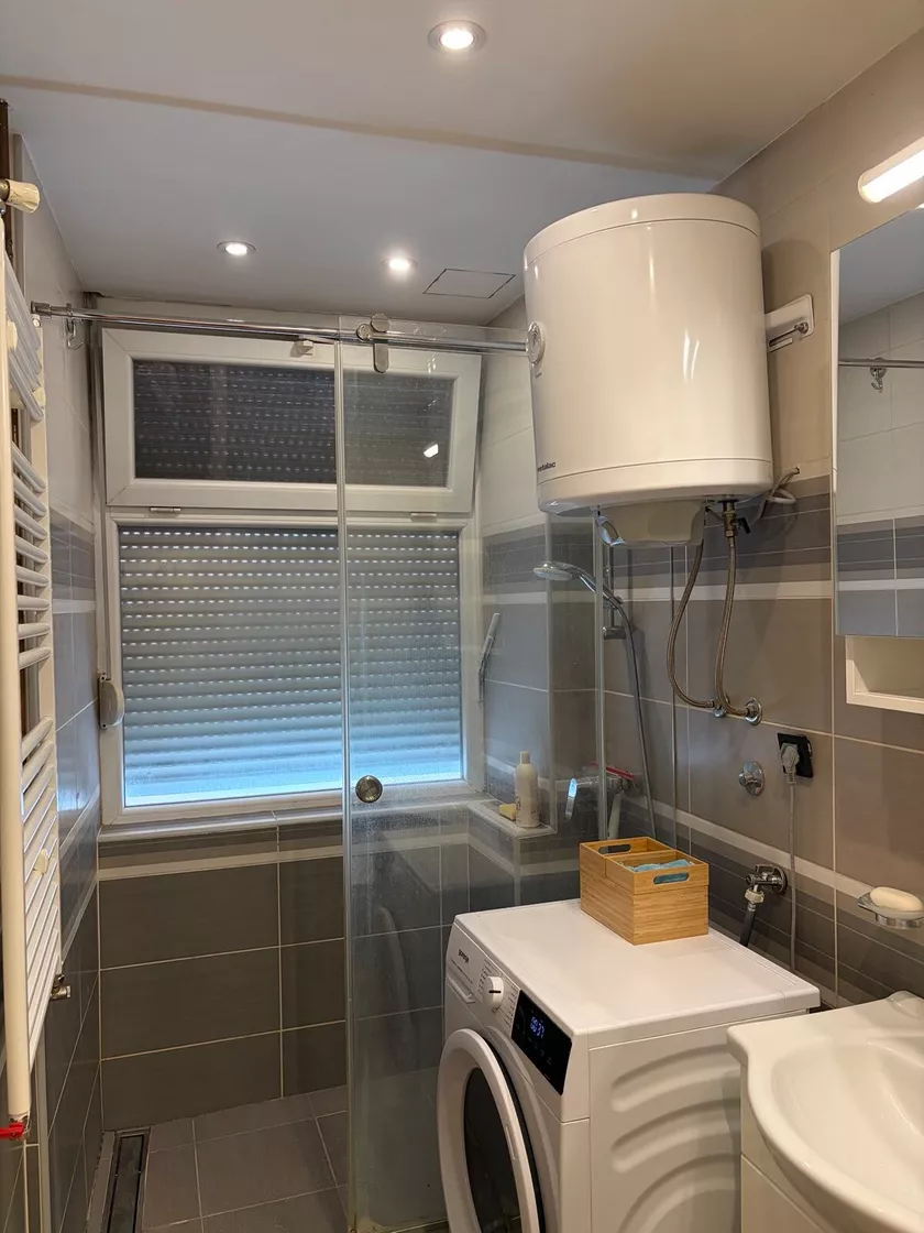 Jednoiposoban stan za izdavanje, Nušićeva 21, 600€, 32m² — 5