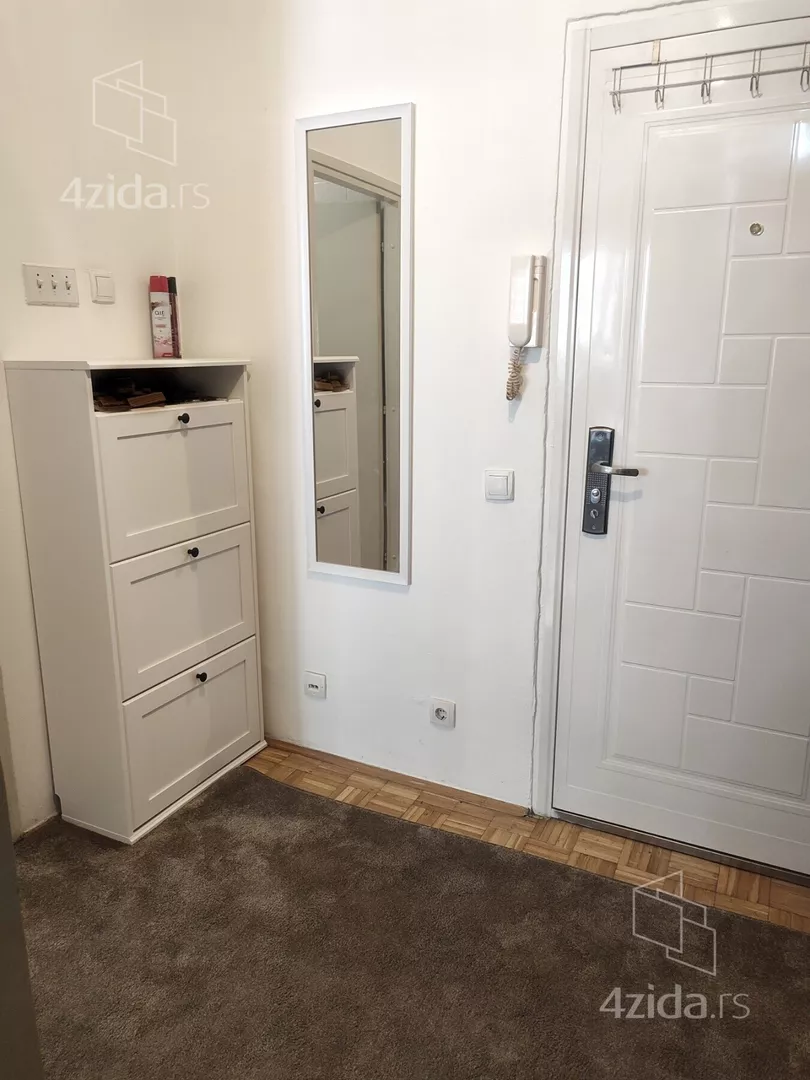 Jednoiposoban stan za izdavanje, Oblakovska 8, 600€, 45m² — 3
