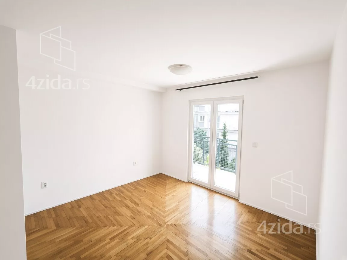 Jednoiposoban stan za izdavanje, Patrisa Lumumbe 33, 250€, 35m² — 4