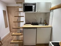 Jednoiposoban stan za izdavanje, Pravni fakultet - Vračar, 500€, 20m² — 12