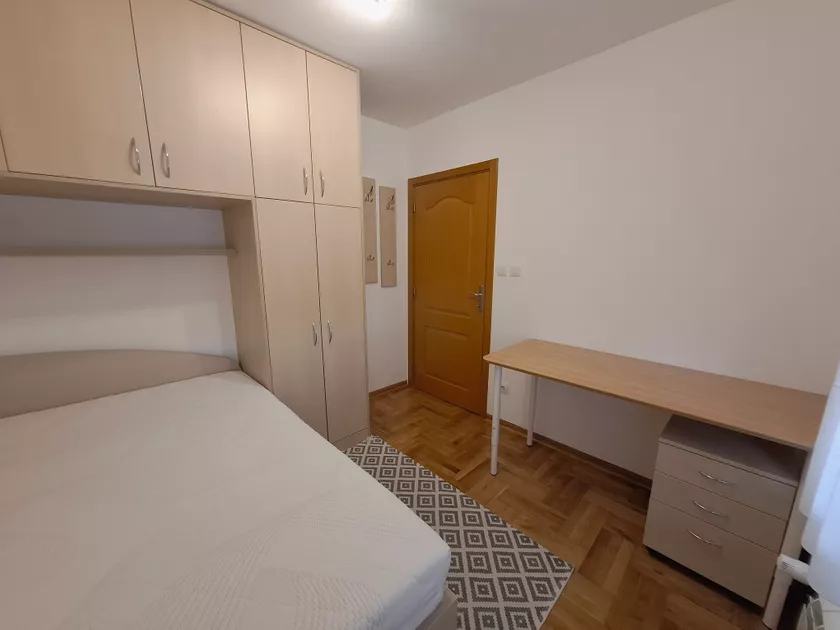 Jednoiposoban stan za izdavanje, Prote Milorada Pavlovića, 300€, 40m² — 5