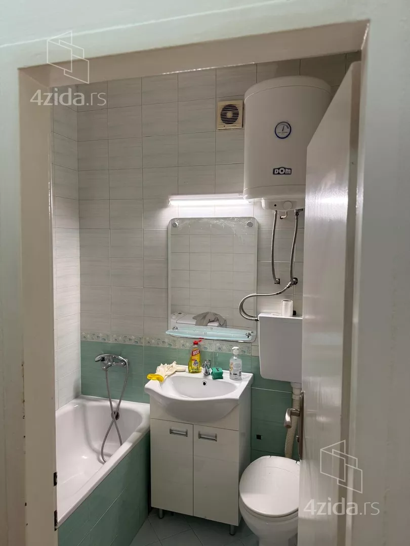 Jednoiposoban stan za izdavanje, Radoja Domanovića 28, 500€, 34m² — 15