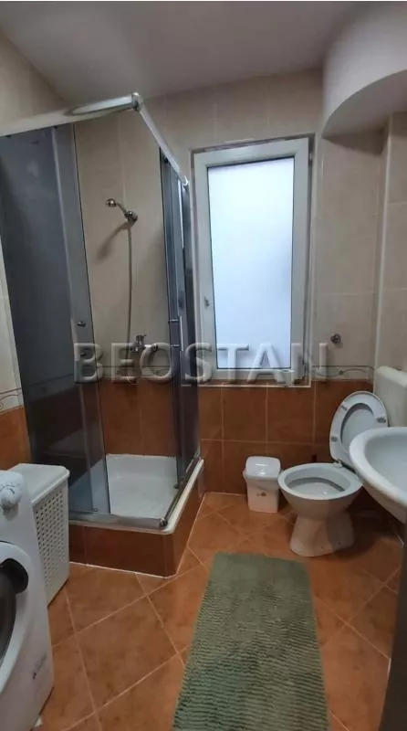 Jednoiposoban stan za izdavanje, Sime Igumanova 3, 600€, 38m² — 5