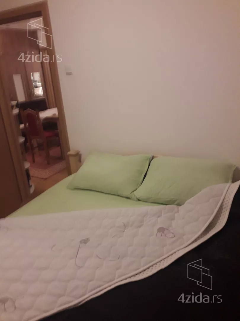Jednoiposoban stan za izdavanje, Slanački Put, 950€, 45m² — 8