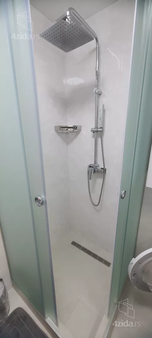 Jednoiposoban stan za izdavanje, Španskih Boraca 65, 750€, 40m² — 10