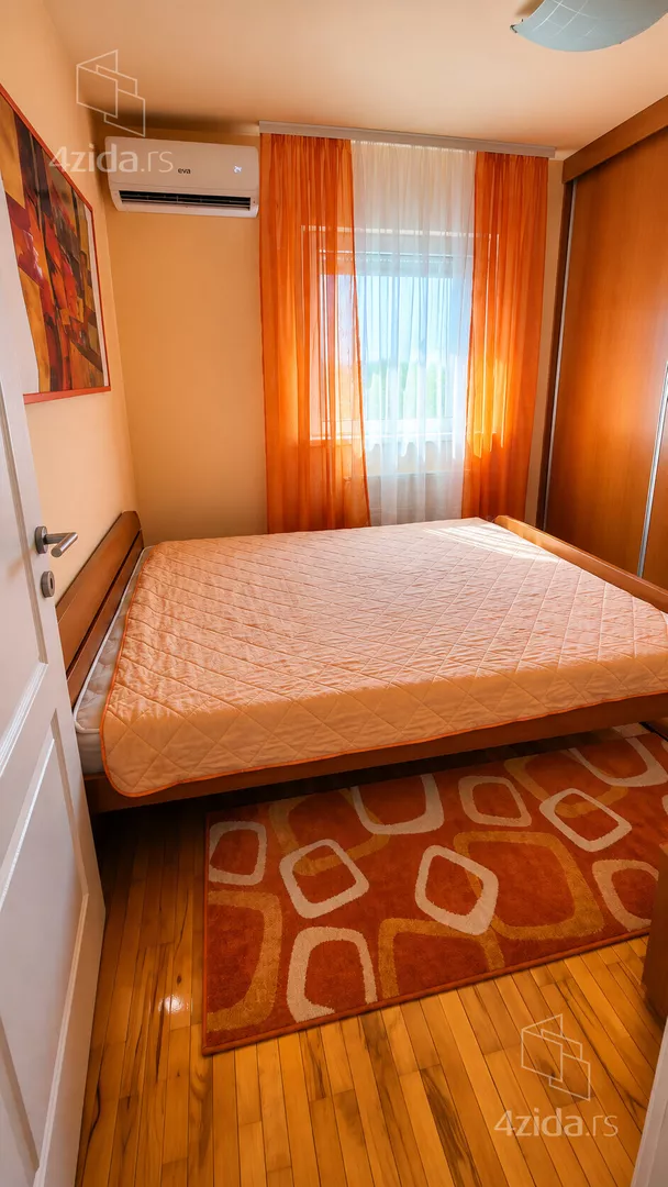 Jednoiposoban stan za izdavanje, Uroša Marovića, 500€, 41m² — 8