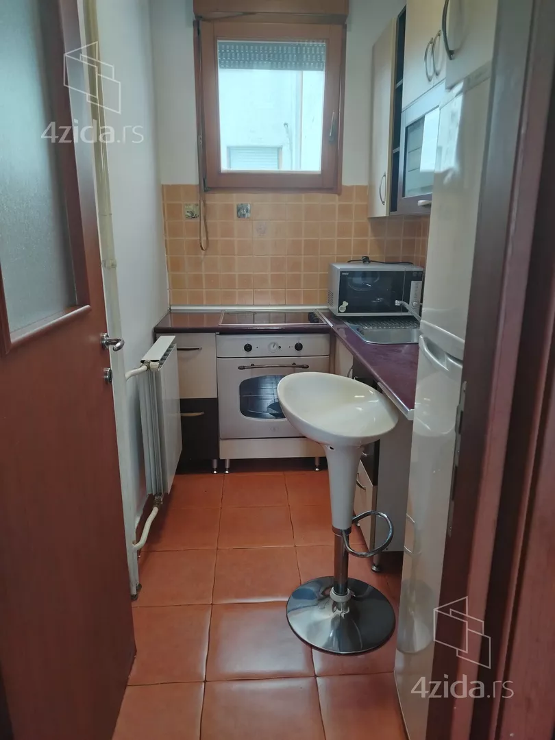 Jednoiposoban stan za izdavanje, Vojvode Stepe 220, 550€, 40m² — 9