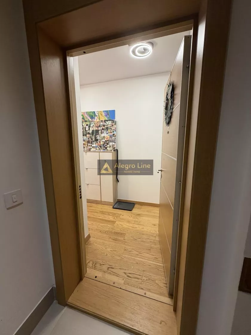 Jednoiposoban stan za izdavanje, Vojvode Stepe, 400€, 37m² — 2