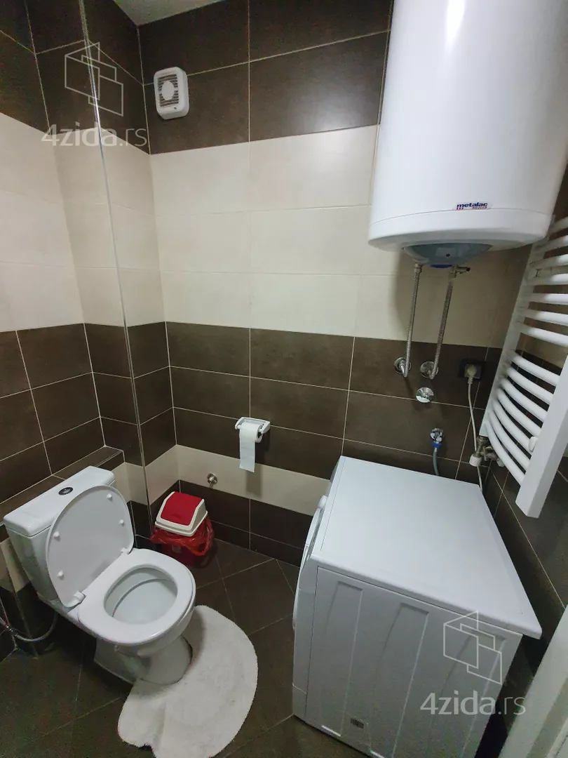Jednoiposoban stan za izdavanje, Vojvode Vlahovića 66A, 500€, 36m² — 9