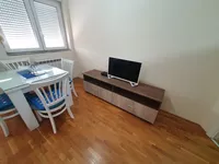 Jednoiposoban stan za izdavanje, Vojvode Vlahovića 66A, 500€, 36m² — 11